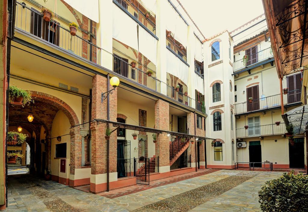 Palazzo Centro Alloggi Vacanza Nizza Monferrato Exterior photo
